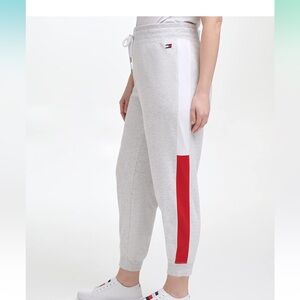 Tommy Hilfiger Women's Color Block Side Strip Tapered Jogger Sweatpants